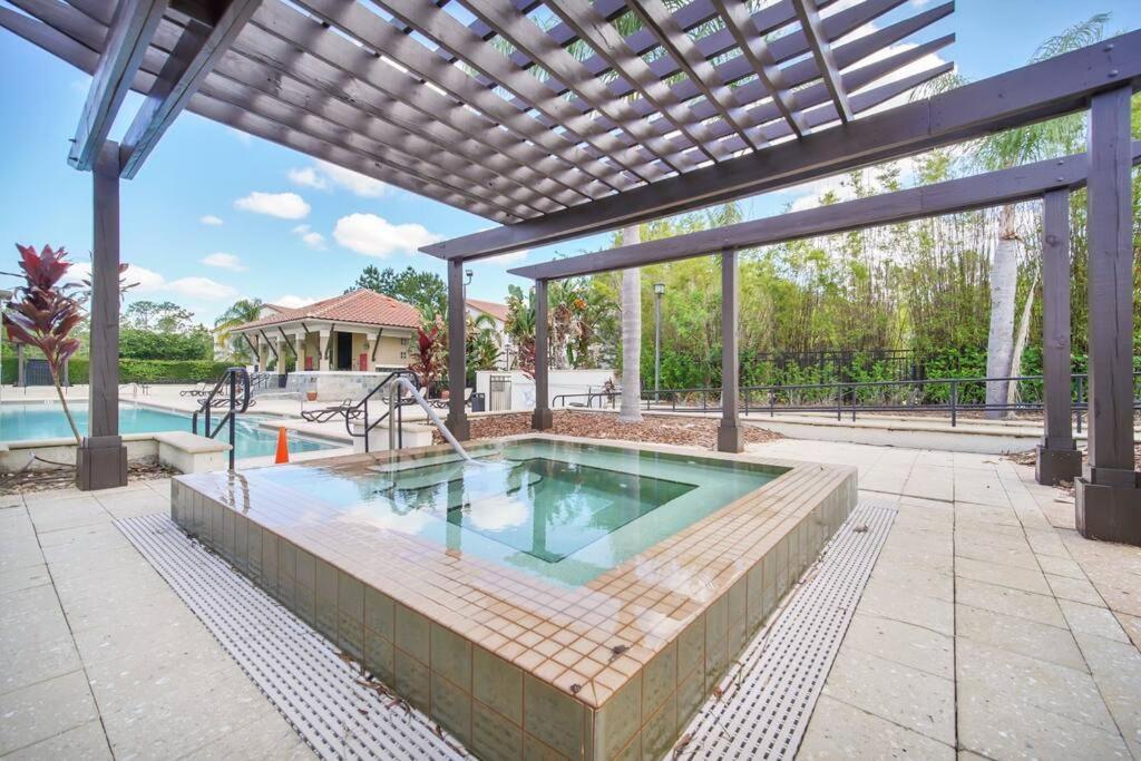 Vibrant 4Br Family Townhome 1 Mile From Disney World And Disney Springs Орландо Екстериор снимка