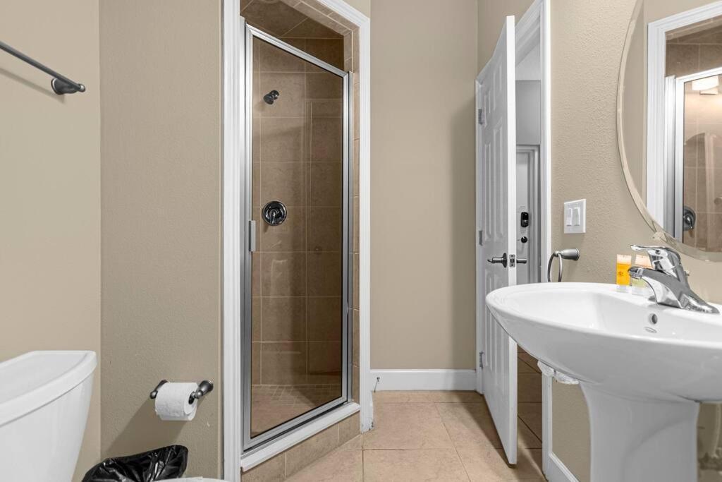 Vibrant 4Br Family Townhome 1 Mile From Disney World And Disney Springs Орландо Екстериор снимка