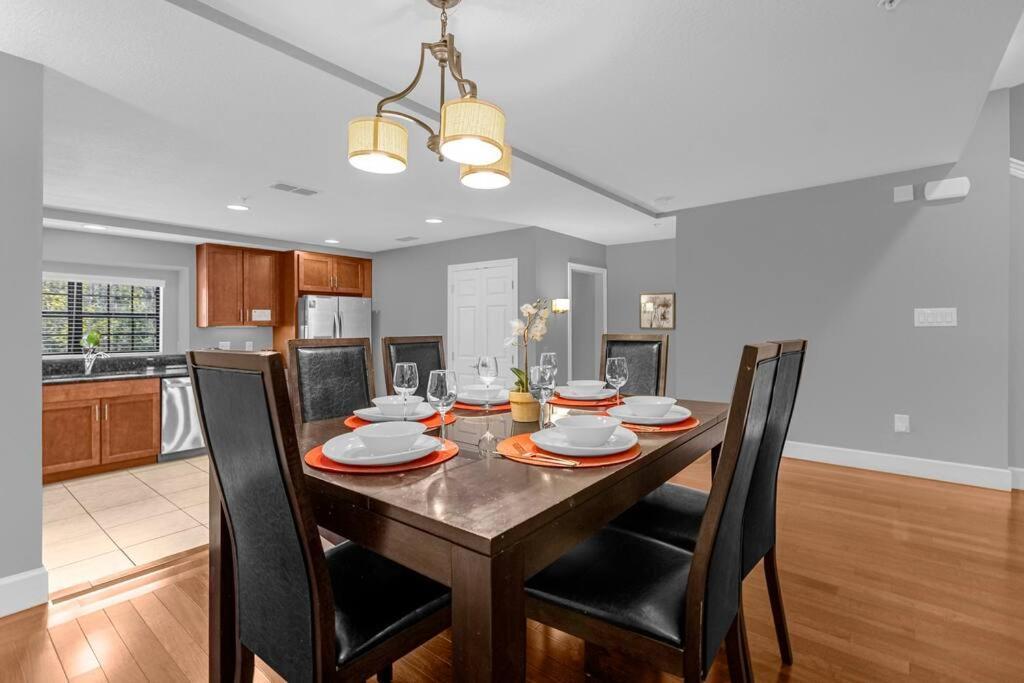 Vibrant 4Br Family Townhome 1 Mile From Disney World And Disney Springs Орландо Екстериор снимка